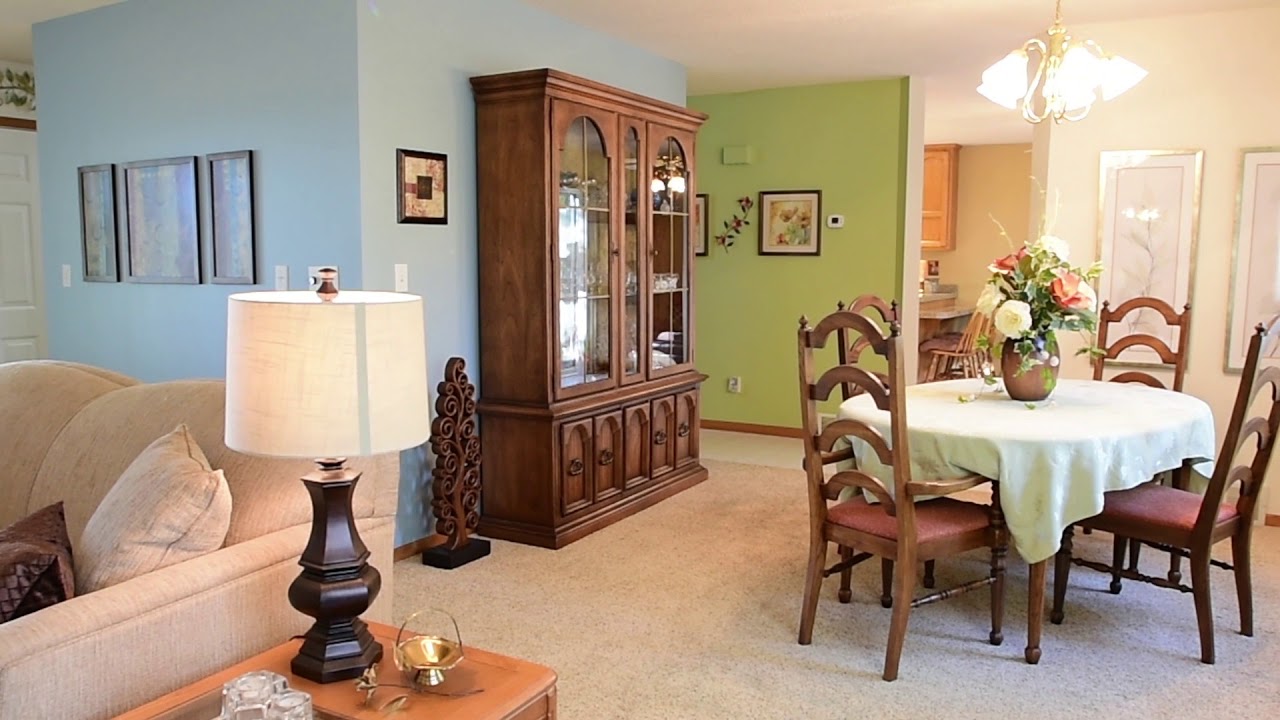 1918 32nd St. S. Moorhead, MN Hatch Realty YouTube