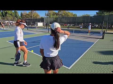 101925 iPickle Spooky Slam AM vs Jessica Improta and Tiffany Nguyen 11 v 3