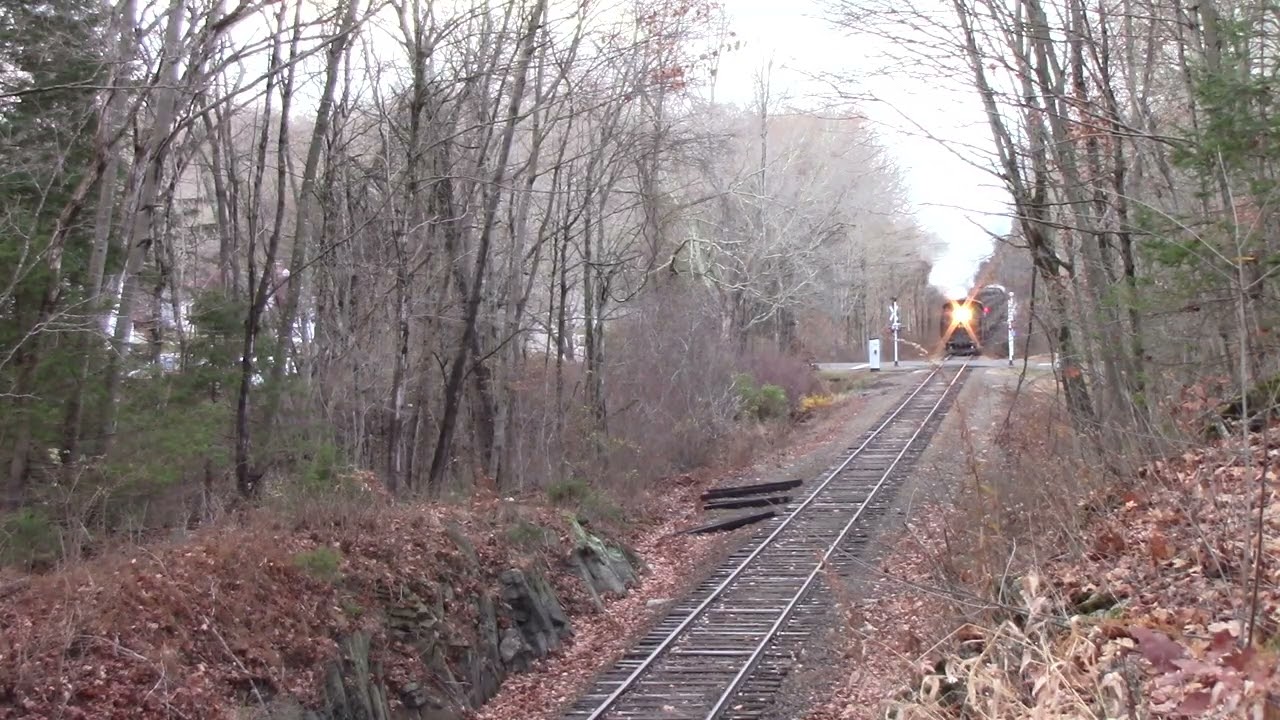 Steam Working Hard! Part 5 - Essex Valley #40 slips and slides up the grade with nice stack talk! 