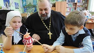 Отказаться от "Истоков": Нужен ли школе "учебник по православию" Отказаться от "Истоков": Нужен ли школе "учебник по православию"
