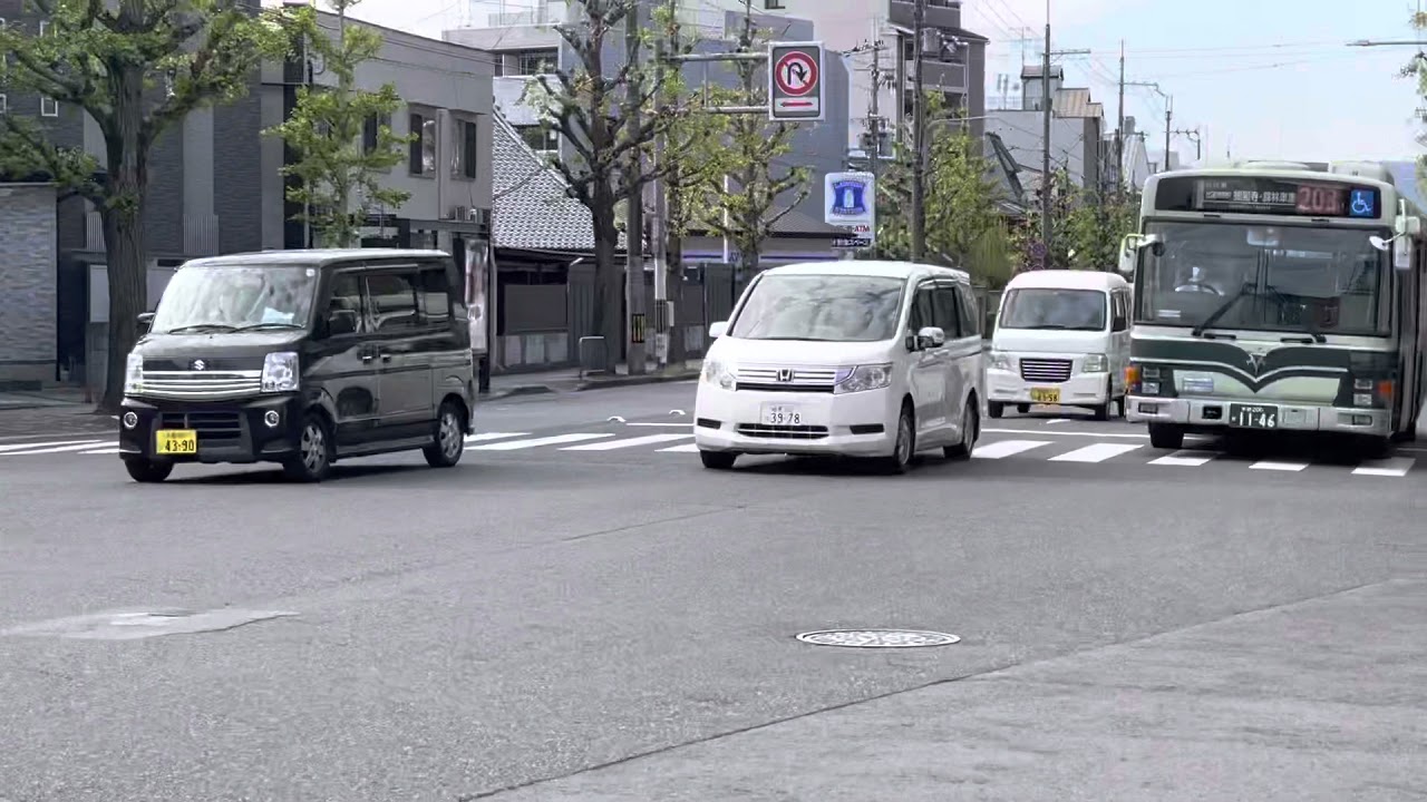 上七軒 京都市バス203系統錦林車庫前行き発車 YouTube 上七軒 京都市バス203系統錦林車庫前行き発車 YouTube