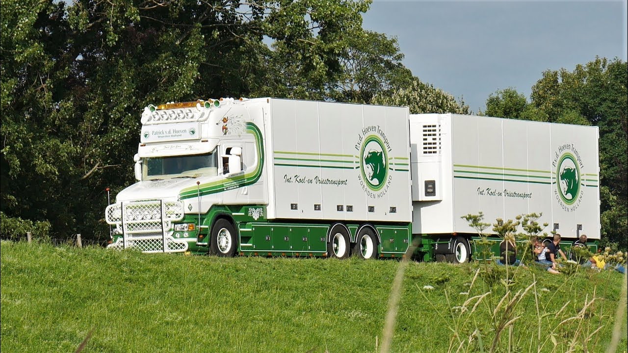 Nog Harder Lopik 2019 - the trucks leave the area with open pipe