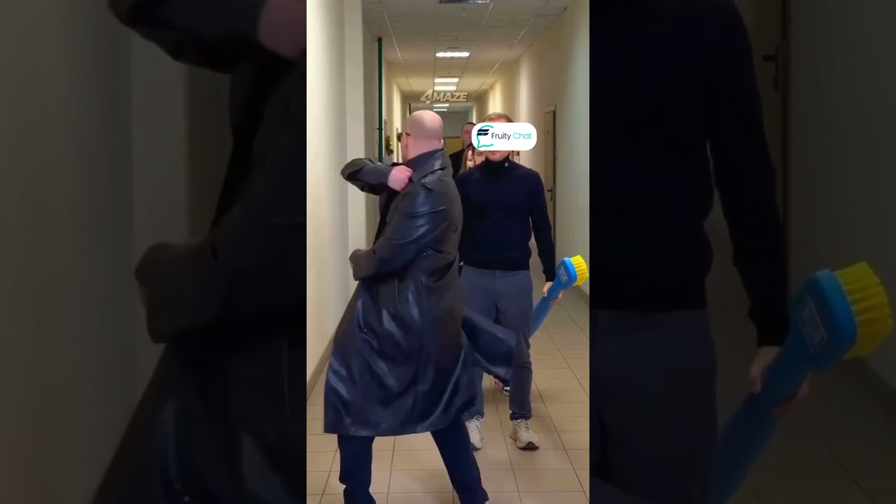 🌟 All-in-One Platform — FruityChat is Here! 🌟Chat. Trade. Hire. Get Hired. Earn. Advertise.