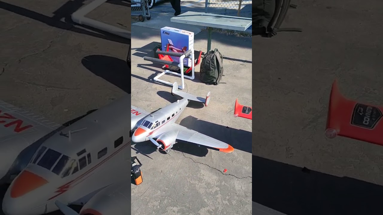 RC Civilian Planes Day E-flite D18, Draco & UMX Twin Otter 