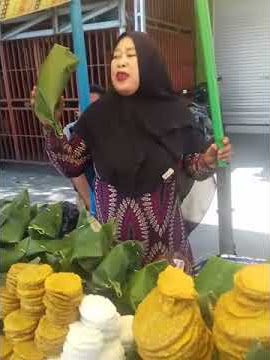Apam barabai depan pasar amuntai