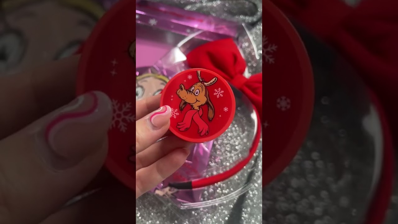 REVOLUTION X THE GRINCH CINDY LOU GIFT SET!