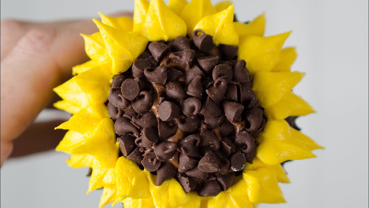 How to make sunflower cupcakes