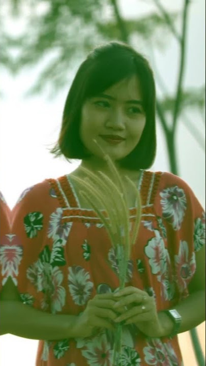 Kak Tianasarii dan Mak Repet