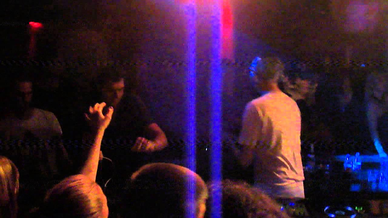 Flashy Flashy Nicolas Jaar Remix