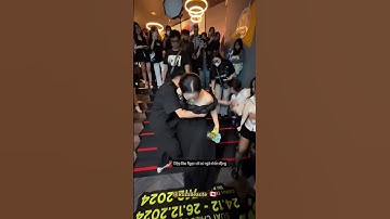 Cú ngã chấn động của Diệp Bảo Ngọc ở sự kiện