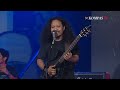 Payung Teduh - Untuk Perempuan yang Sedang dalam Pelukan Payung Teduh - Untuk Perempuan yang Sedang dalam Pelukan