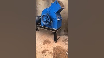 Waste brick crushing #hammercrusher #hammermill #goldmining #crusher #rockcrusher