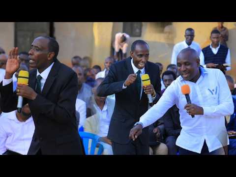 REV MUDAHERANWA AKOZE KUBAYUMBE BAGENDA BADASEZEYE😭NAKIVALE NYARUKUTANO 🛑AVUZE AMAGAMBO AKOMEYE