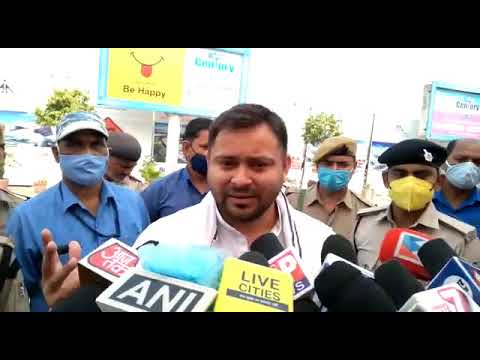 Tejashwi Yadav का Nitish Kumar और BJP पर प्रहार, दोनों को बताया एक-दूसरे की बैसाखी | NewsHut