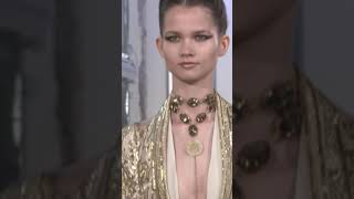 Elie Saab / Haute  Couture Autumn / Winter 2019_2020 Elie Saab Haute Couture Autumn Winter 2019 20 Fashion Show
