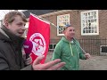 Ophef rond herdenking Februaristaking; Jerry Afriyie (KOZP) op het podium!