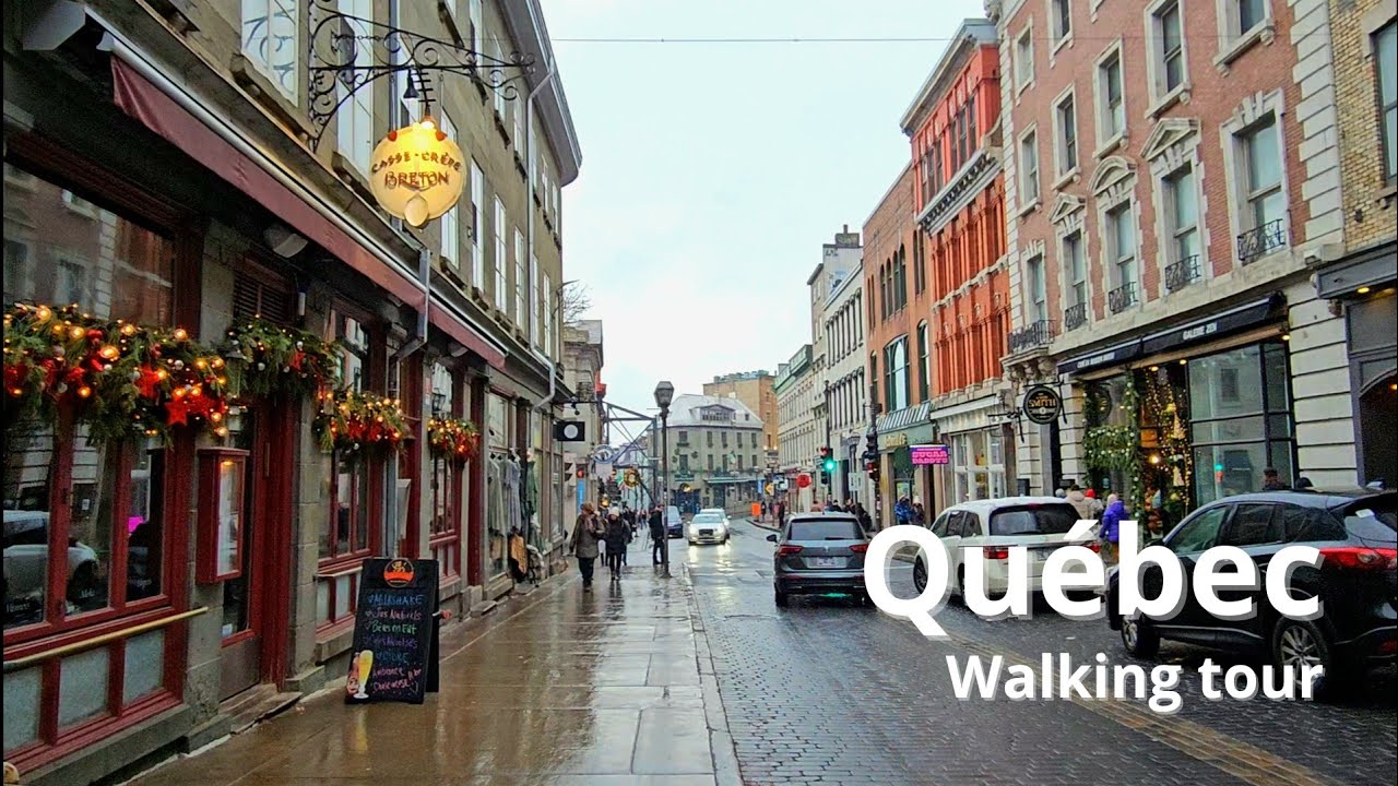 Walking in Quebec city Rue SaintJean Château Frontenac Snow fall