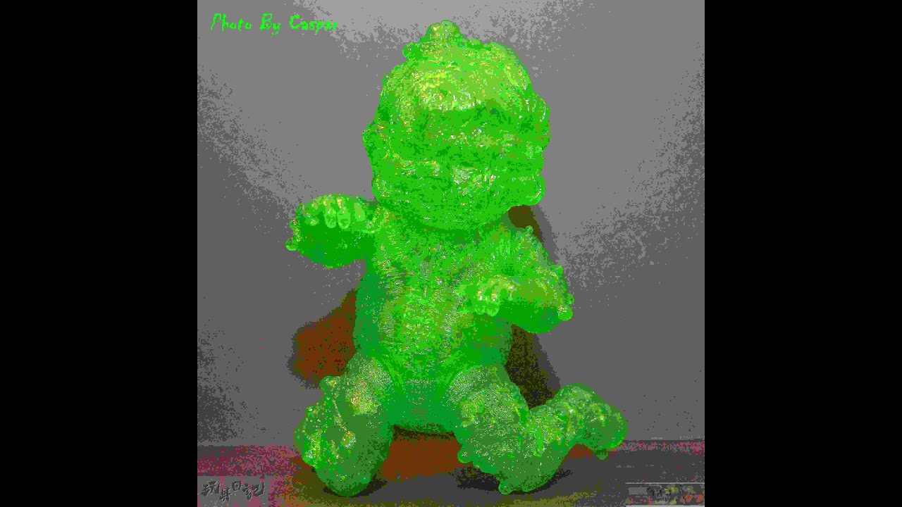 【玩具日記-搪膠公仔系列】#39 { AUTOPSY ZOMBIE STAPLE BABY “ WILDFIRE EDITION “ ! }