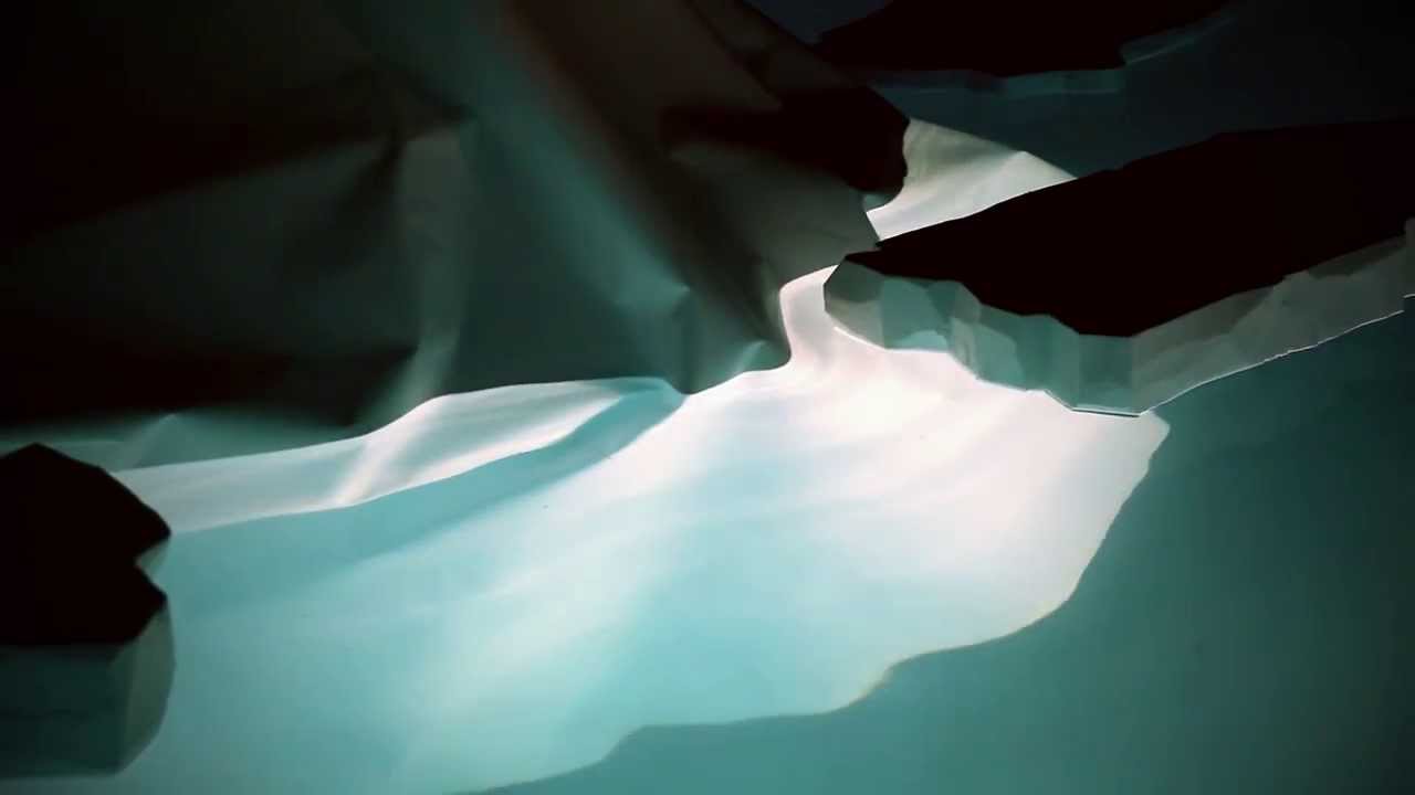 Zrní - Tmou (Official Video)