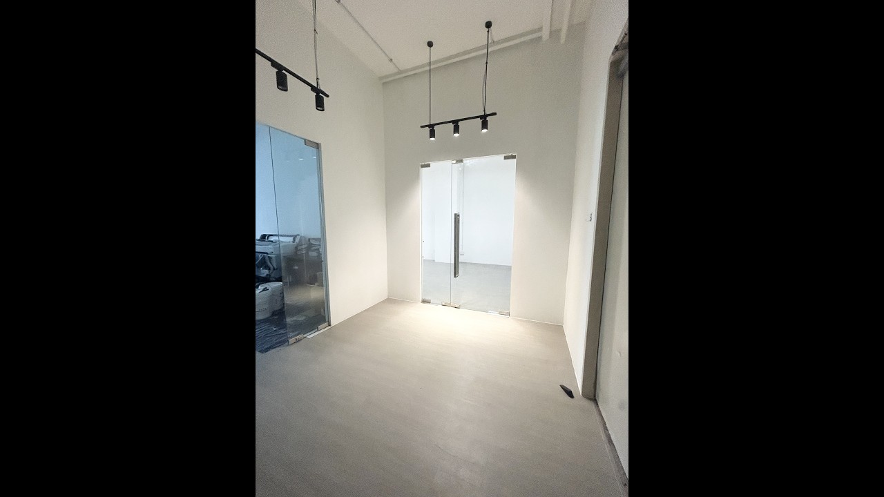 Woodlands 11, private unit/ space of 900 sq ft for rent, Admiralty MRT station