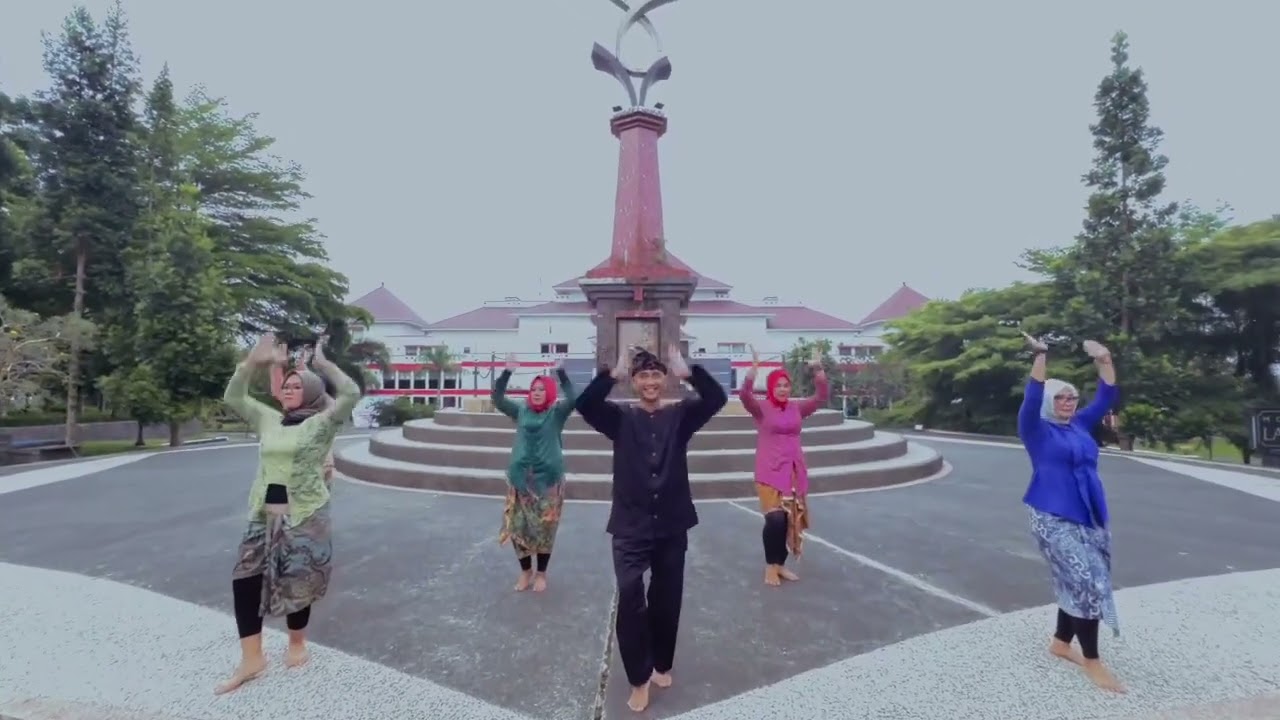 Senam salasa nyunda choreo by Navis Pasha