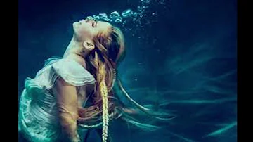 Avril Lavigne - Head Above Water (1 Hour)