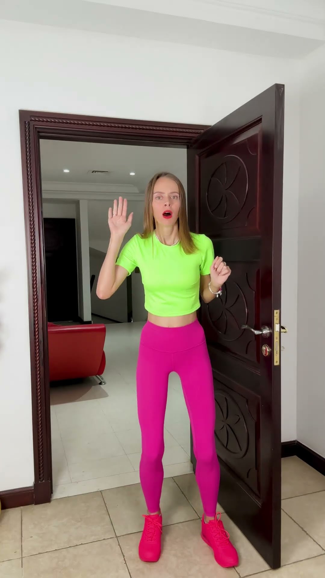 How can you not be scared? #shorts #prank