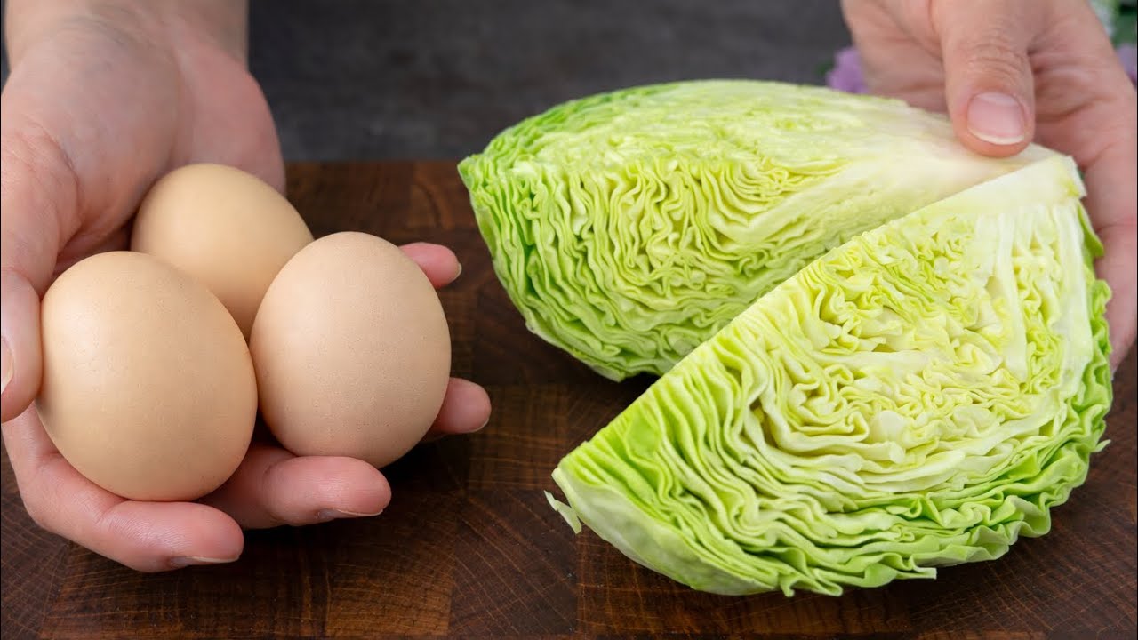 Kohl mit Eiern schmeckt besser als Fleisch! Einfaches, schnelles und sehr leckeres Abendessenrezept!