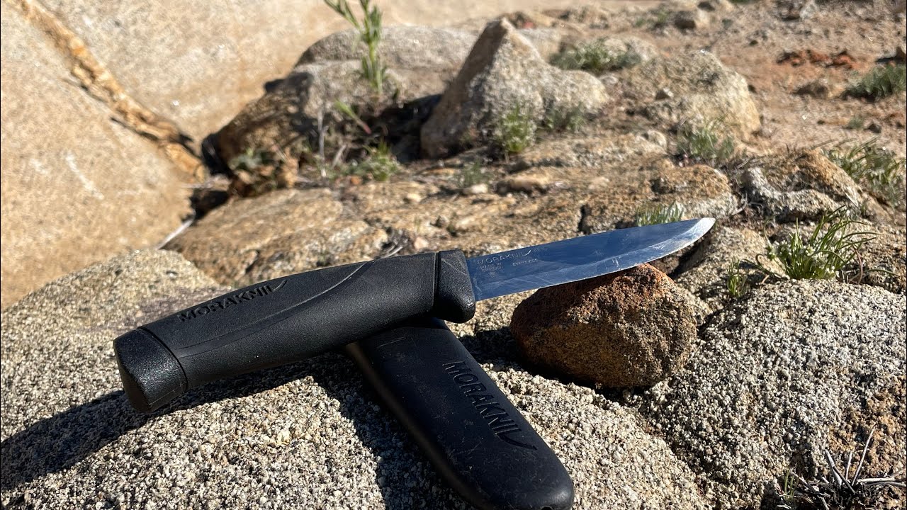 Mora Kniv Companion Torture Test pt.1 YouTube