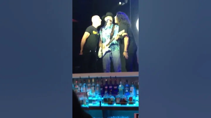 Ted Capps band jamming with Great White