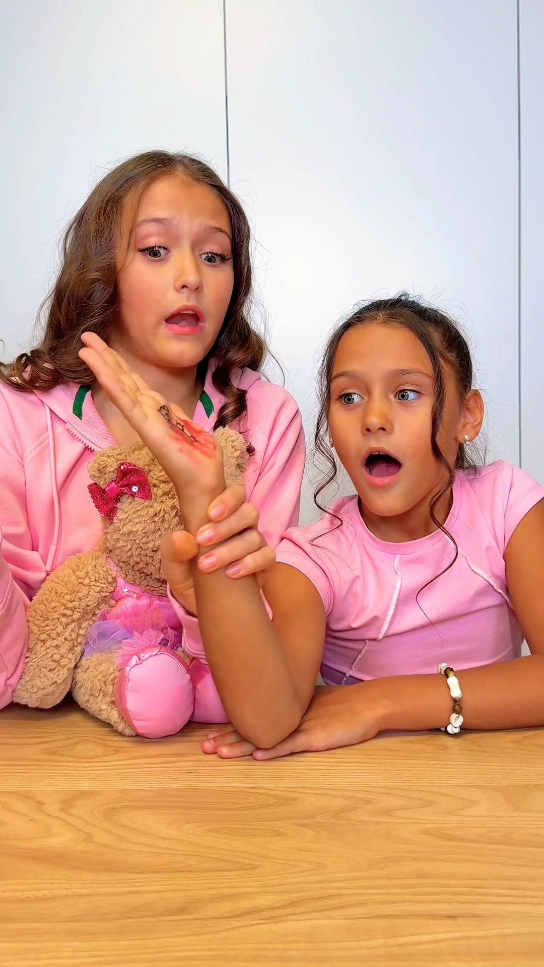 Oops! Teddy ? @_miss_tais_