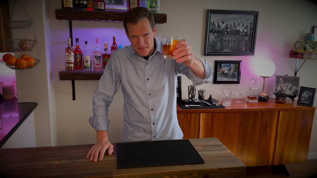 Old Fashioned - The essential cocktail