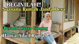 Download Lagu Beginilah suasana rumah janda desa yang ada hanya 1 rumah yang berada di puncak gunung MP3 Download Lagu Beginilah suasana rumah janda desa yang ada hanya 1 rumah yang berada di puncak gunung MP3