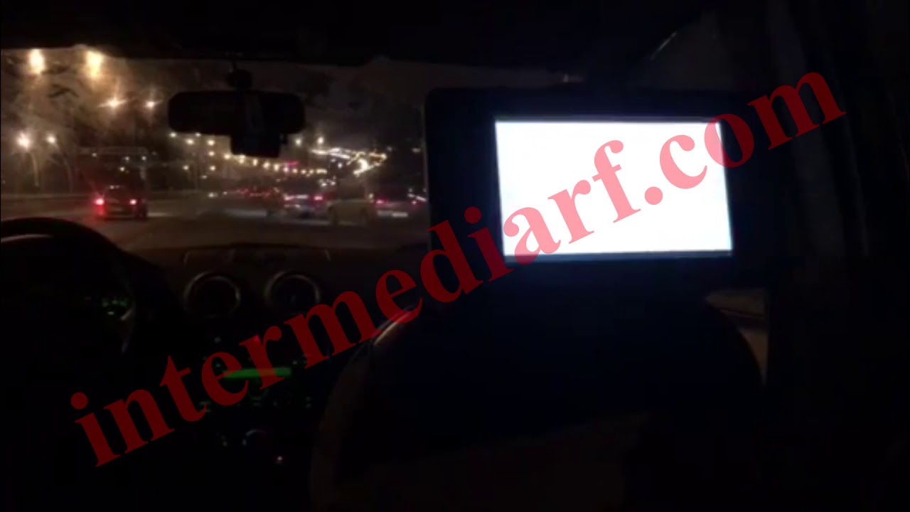 Реклама в такси - YouTube