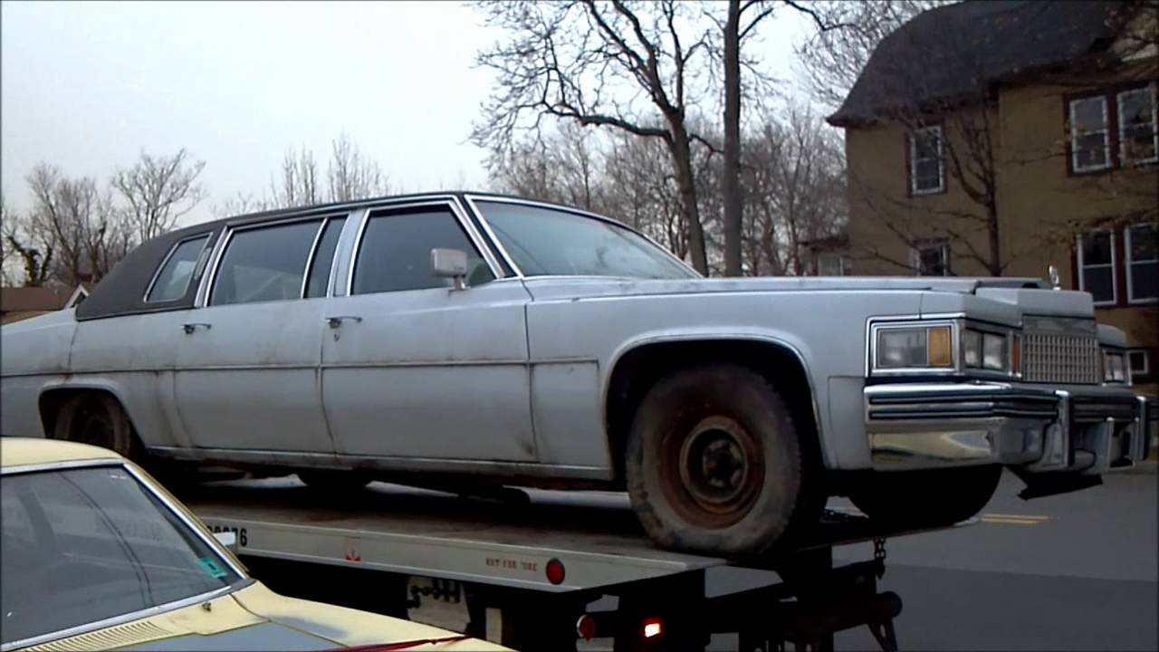 Cadillac Limo off to the Junkyard - YouTube