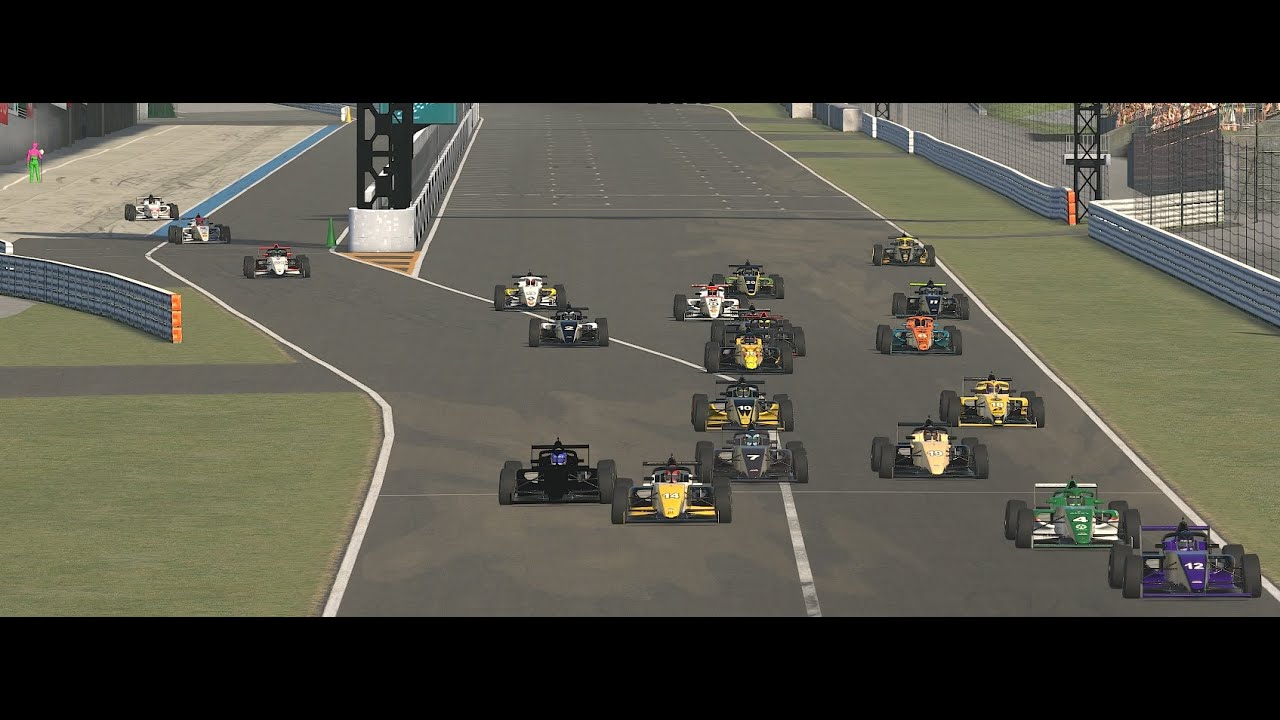 iRacing Motorsport Simulator - FIA F4 - Race 2 - Suzuka GP - 20 min ...