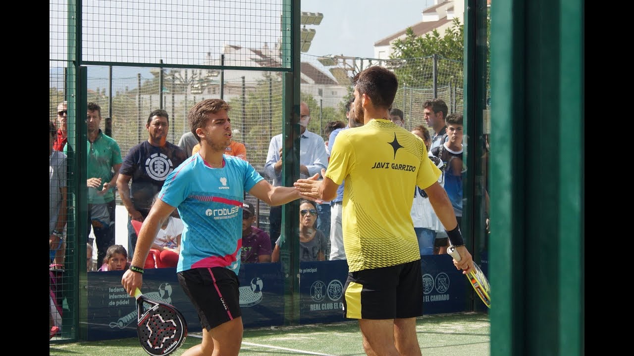 Vamos Pádel. Partidazo entre Jose Solano y Javi Garrido contra Agustín Tapia y Fede Chiostri