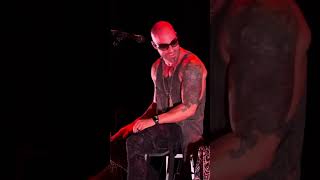Daughtry - Changes Are Coming (Live Acoustic)