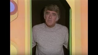 Snake Joke Wall | Rowan & Martin's Laugh-In | George Schlatter