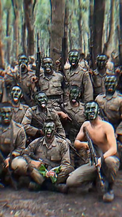 Latihan pasukan Brimob sangat mengerikan sekali ☠️☠️🥶 #polri #brimob #serem #army #viral #shorts