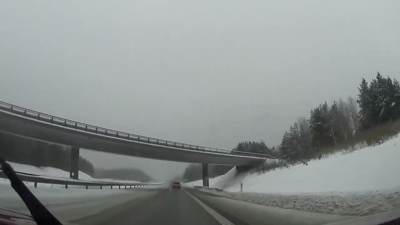 Örebro Arboga i ett snöoväder