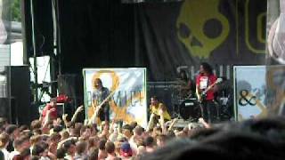 Of Mice & Men - Seven Thousand Miles For What? [Warped Tour 2010 Pittsburgh]