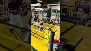 Coach Martínez Training #mittwork #boxingtraining #boxing #weighttraining #boxingcoach