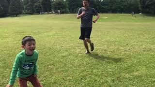 加拿大溫哥華史丹利國家公園草皮跑步