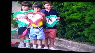 Comemoração do dia das mães do jardim de infância na praça-1993- Afonso Cláudio-ES