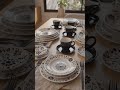 MESA POSTA DE NOVELA POR R$216,50 Oxford Folk 30 peças, preto florido, pra fingir que a vi…