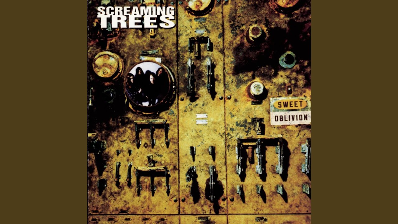 Regardez More or Less sur YouTube