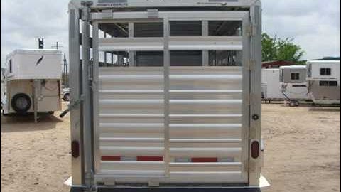 2017 Featherlite 8117 Livestock  New Rvs - CONROE,TX - 2017-04-27