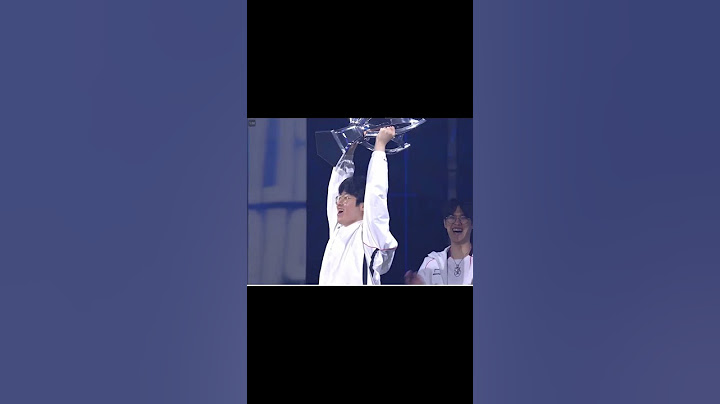 롤드컵 우승 후 트로피에 머리 부딪힌 제우스 ㅋㅋㅋ #shorts #페이커
