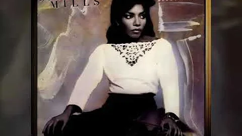 Stephanie Mills - Hold Me Close To You